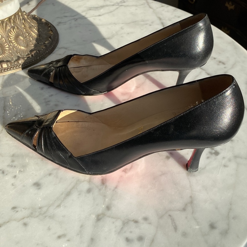Christian Louboutin pointed toe caged heel - Picture 4 of 5